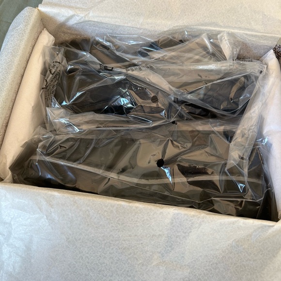 M. Gemi The Elsa Loafer Black and Grey Croc. Size 37 Brand NIB never worn - Picture 4 of 4